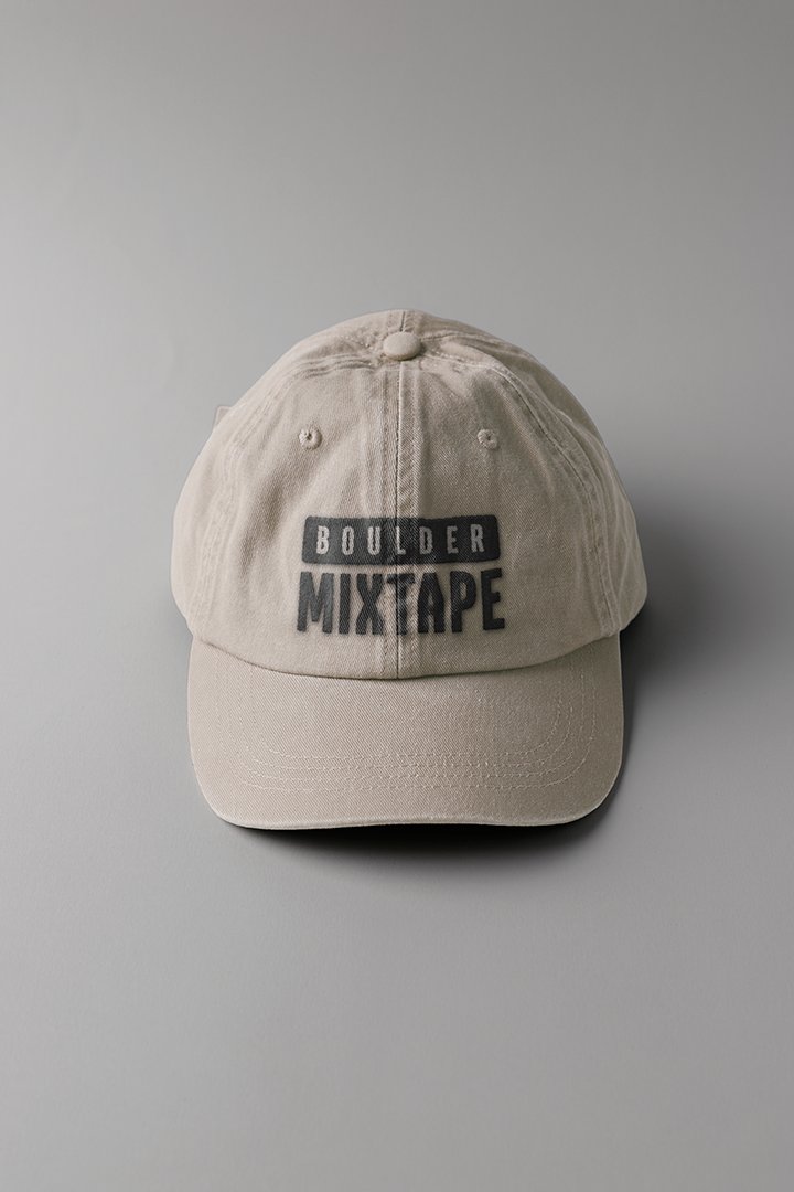 Hat 01 mockup